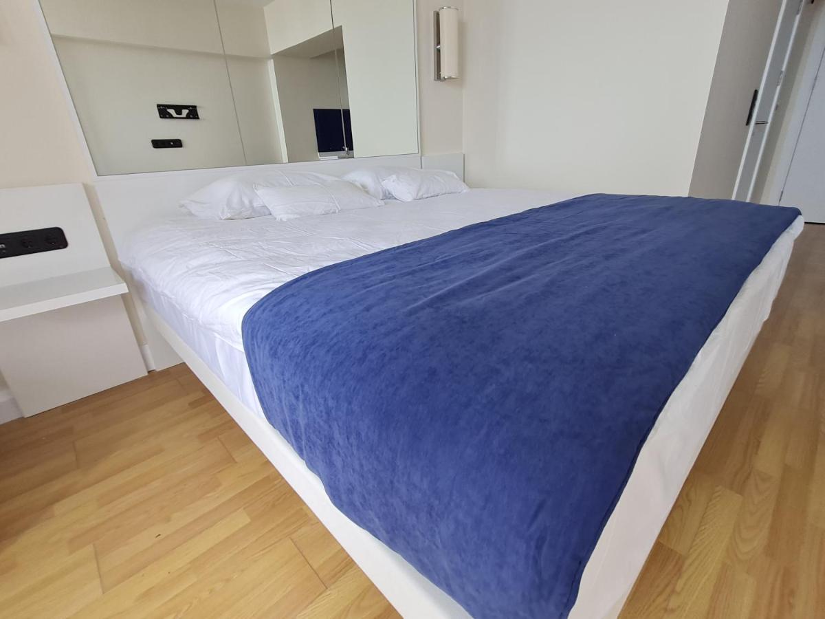 Hotel Orbi City Sea Horizon Батуми Экстерьер фото