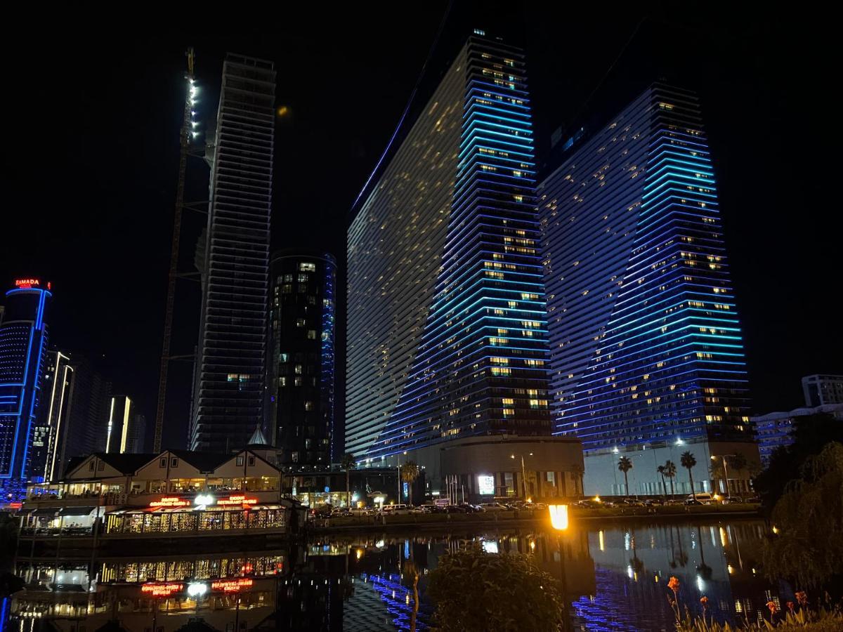Hotel Orbi City Sea Horizon Батуми Экстерьер фото